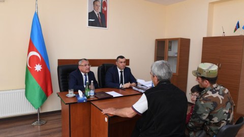 Komitə sədri Tərtərdə vətəndaşları qəbul edib - FOTOLAR