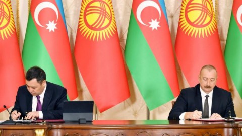 Azərbaycanla Qırğızıstan arasında 18 sənəd İMZALANDI