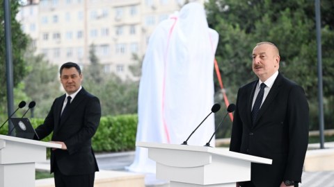 Aytmatovun abidəsi dostluğumuzun rəmzinə çevriləcək