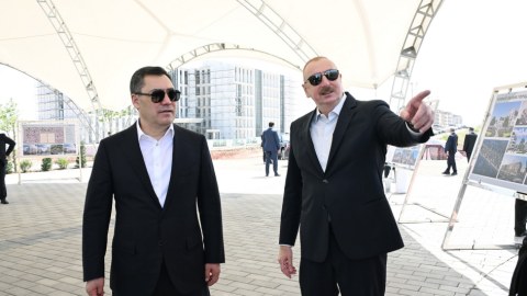 İlham Əliyevlə Sadır Japarov Ağdam şəhərində