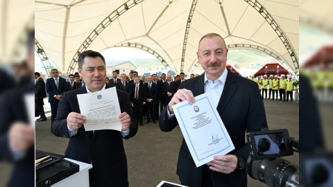 Prezidentlər Ağdamda məktəbin təməlini qoydular - FOTOLAR