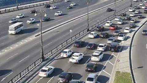 Bakıda tıxac olan yolların SİYAHISI