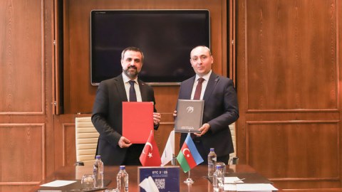 "Azərkosmos" “Türksat”la kommersiya müqaviləsi bağlayıb