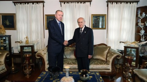 Ərdoğan Bahçelinin evinə getdi - FOTOLAR