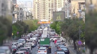 Bakıda tıxac olan yolların sayı artıb - SİYAHI
