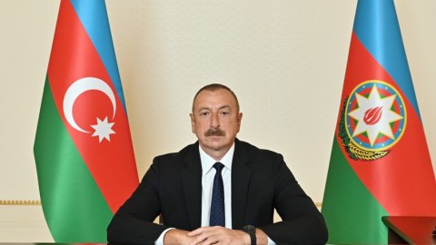 Azad edilən ərazilərdə dağıdılan məscidlər bərpa olunur