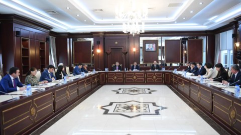 Daha 4 qanun plenar iclasa tövsiyə edildi