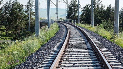 Bu il dəmir yolu keçidlərində 11 toqquşma olub - 2 nəfər ölüb