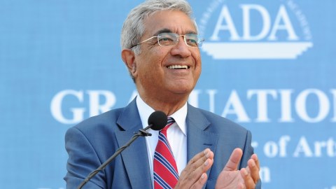 Diplomat, Səfir, Alim, Pedaqoq, Vətənpərvər, Xarizmatik lider