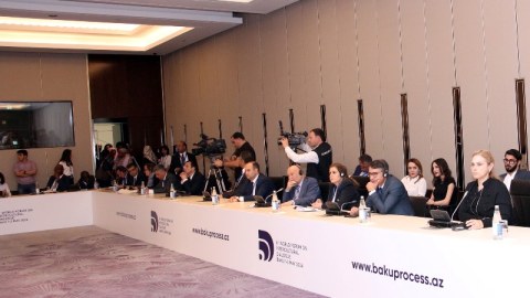 Bakıda beynəlxalq konfrans: xarici nümayəndələr çıxış etdilər