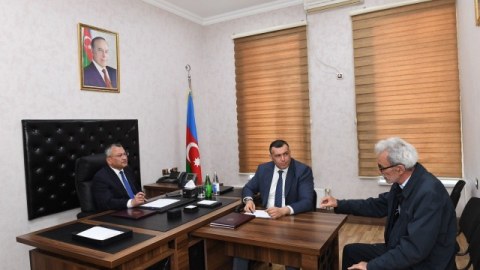 Komitə sədri vətəndaşların növbəti qəbulunu keçirib - FOTO
