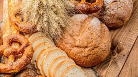Alimlər sağlamlığa zərər vurmayan ağ çörək yaradır - Dadı fərqlənməyəcək...