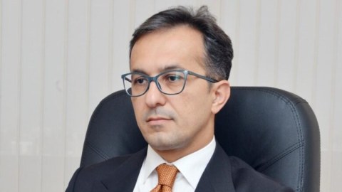Deputatın mandatı ləğv edildi - Parlamentdə 10 yer boş qaldı