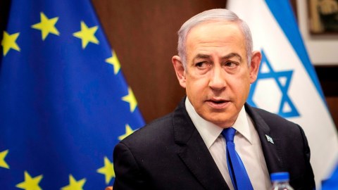 Netanyahunun kortejinə hücum EDİLDİ 