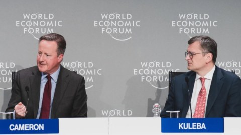Kuleba Kemeronla Ukraynaya hərbi yardımı müzakirə etdi