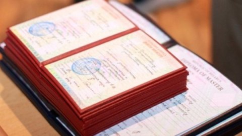 Xaricdə oxuyan 62 nəfərin diplomu TANINMADI