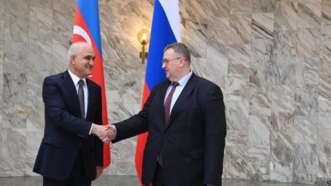 Şahin Mustafayev rusiyalı həmkarı ilə iqtisadiyyatdan danışdı