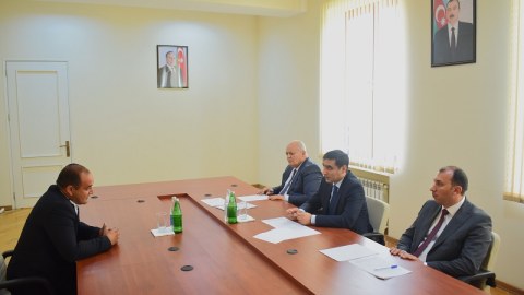 Sərdar Hacıyev Beyləqanda vətəndaşları qəbul edib - Təsərrüfatlara baş çəkib