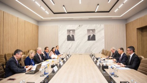 Aİ ilə Azərbaycan arasında Orta Dəhlizin inkişafı məsələləri müzakirə edildi