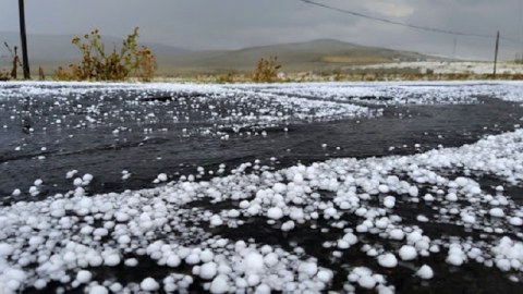 Bazar gününün havası - Yağış, dolu və sulu qar yağacaq