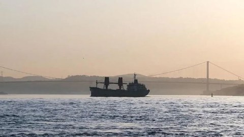İstanbul boğazı gəmilərin hərəkəti üçün bağlandı