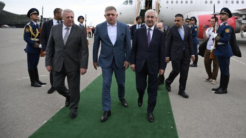 Slovakiyanın Baş naziri Azərbaycana GƏLİB