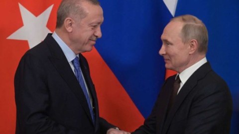 Putinin Türkiyə səfəri Kremlin prioritetlərindən biridir - Prezidentin köməkçisi
