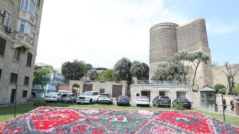 İçərişəhərdə Milli Xalça Festivalı başa çatdı - FOTO