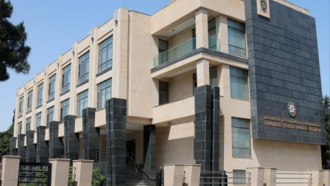 Təhsil müəssisəsində 250 min manatlıq YEYİNTİ