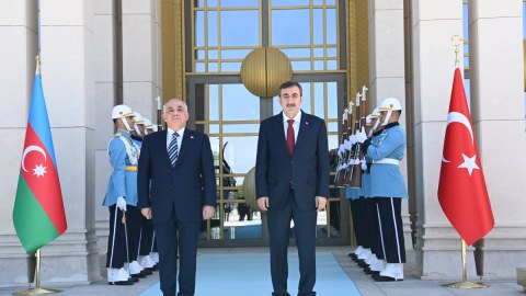 Əli Əsədov Türkiyənin Vitse-prezidenti ilə görüşüb - FOTO
