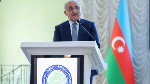 UNEC-də Ulu Öndər Heydər Əliyevin 101-ci ildönümü qeyd olunub - FOTO