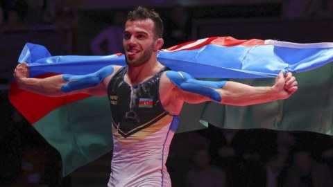 Güləşçimiz Paris olimpiadasına vəsiqə qazandı 