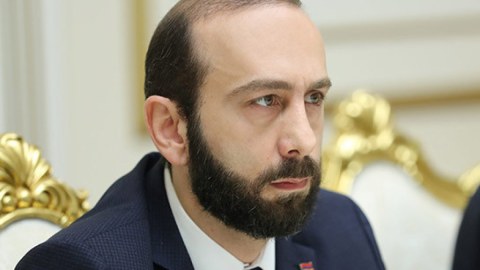 "Bakı və İrəvan sülh müqaviləsi imzalamaqla məhdudlaşmamalıdır"