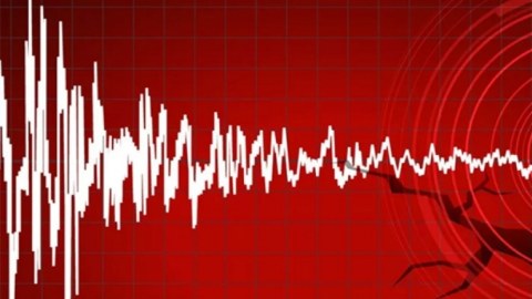 Zəlzələ ilə bağlı daha bir qurum açıqlama yaydı