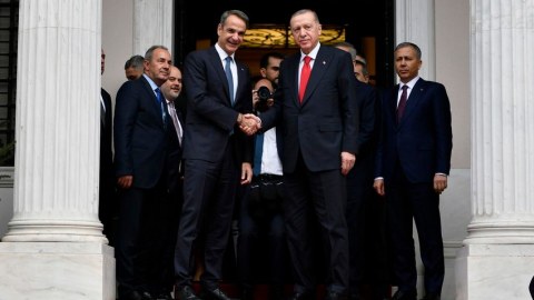 Ərdoğan və Miçotakis əməkdaşlıq sazişləri imzalayacaqlar