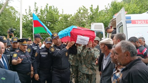 Şəhid Siyavuş İsmayılov İmişlidə dəfn olundu - FOTO