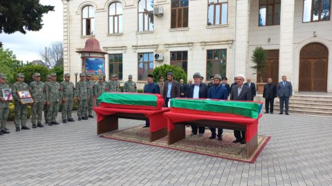 Daha 3 şəhidimiz dəfn olundu - FOTO