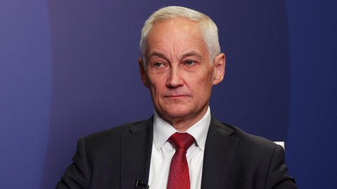 Sabiq baş nazir Belousov haqqında NƏ DÜŞÜNÜR?