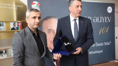 Heydər Əliyevin anadan olmasının 101 illiyi Gürcüstanda qeyd edilib - FOTO