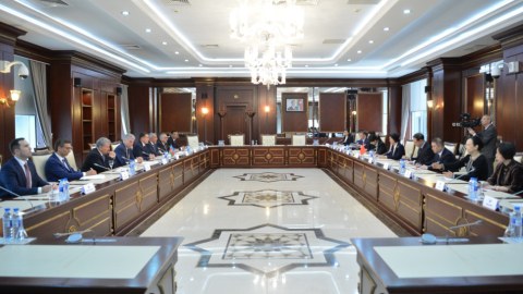 Milli Məclisdə Çin deputatları ilə GÖRÜŞ