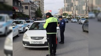 Taksi sürücülərinə qarşı reyd keçirildi - FOTO