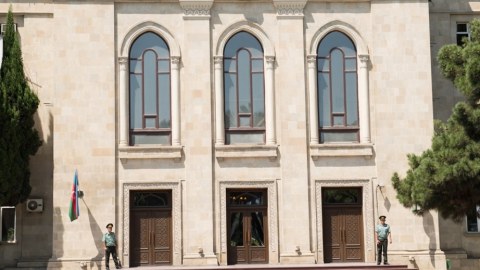 Nazirliyin daha iki rəisi işdən çıxarıldı 