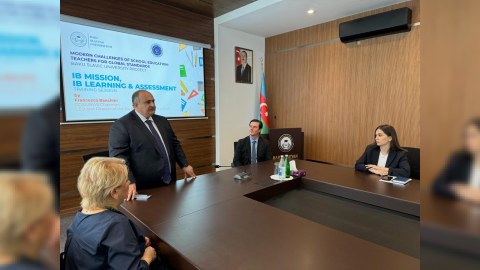 BSU-da tələbələrə sertifikatlar verildi - FOTO