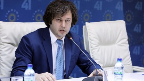 Gürcüstanın Baş naziri Türkiyəyə getdi