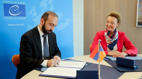 Mirzoyan Avropa Şurasının baş katibi ilə görüşdü - Sənəd imzaladı