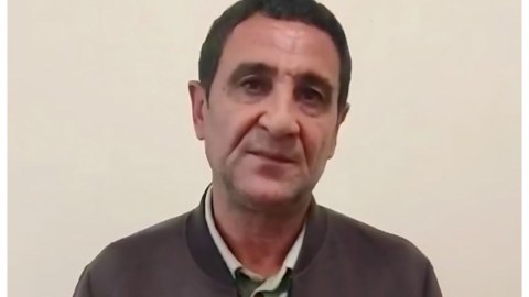 Suvenir pullarla təqaüdçüləri aldadan şəxs saxlanıldı