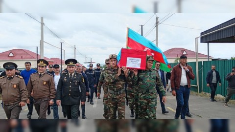 Şəhid Novruz Quliyev Füzulidə torpağa tapşırıldı - FOTO