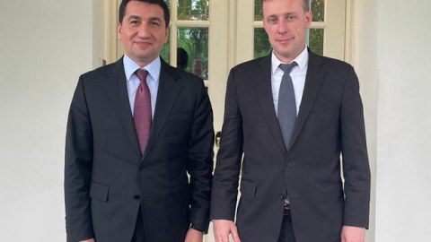 Hikmət Hacıyev Baydenin müşaviri ilə nələri müzakirə etdi...