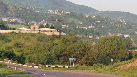 Qazaxla sərhəddəki Kirantsa yeni yol çəkilişi başlandı
