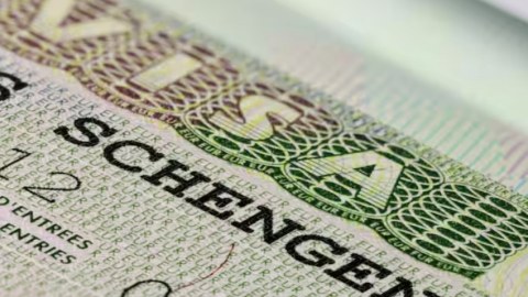 Azərbaycan vətəndaşları üçün Şengen vizasının rüsumu dəyişəcək? - Açıqlama